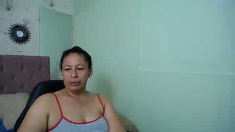 Snapshot of mature_martina_ chatting on March 1, 8:56 am Martina online show from March 1, 8:56 am