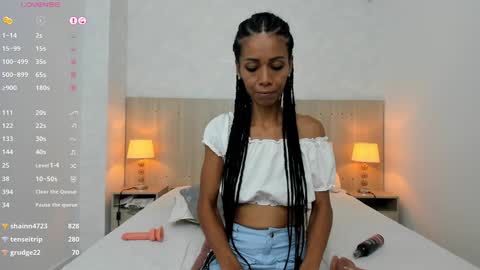 Vayolet Castro online show from January 22, 5:37 am