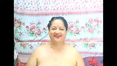 matureindian654u online show from April 12, 8:33 pm