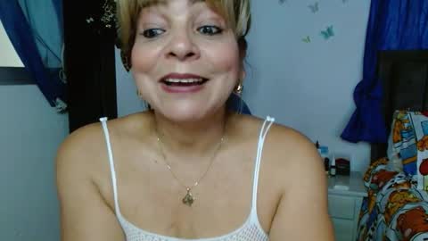 Cecilia online show from October 15, 3:03 pm