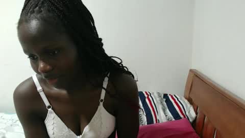 Snapshot of maui_001 chatting on September 17, 9:51 am moh online show from September 17, 9:51 am