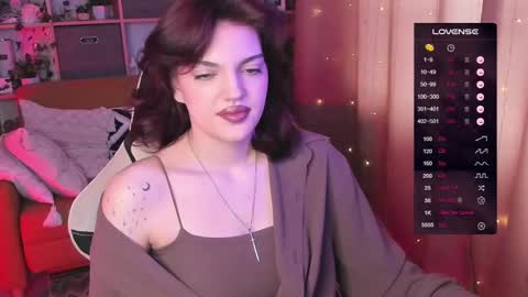 Snapshot of mavis_crystal chatting on March 7, 10:24 am Mavis online show from March 7, 10:24 am
