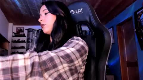 Hilary online show from November 16, 10:54 pm