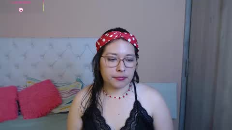 May online show from November 26, 4:02 am