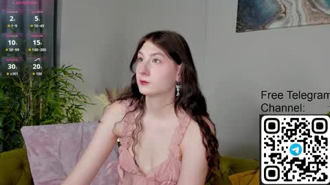 may_yam online show from December 20, 12:47 am