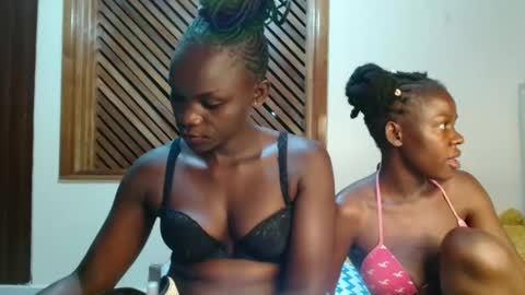 Snapshot of maya_leyla chatting on March 9, 4:22 pm Maya online show from March 9, 4:22 pm