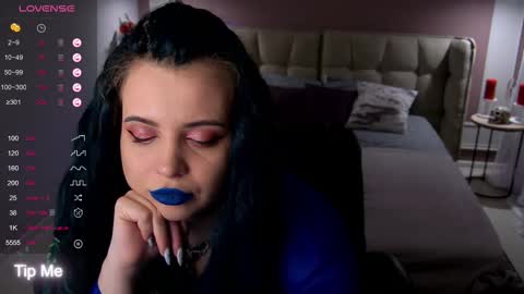 Maya Mils online show from October 8, 2:49 am