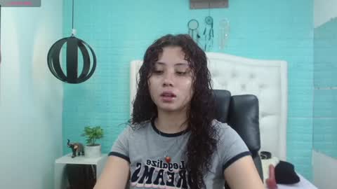 Maya online show from February 1, 12:05 pm