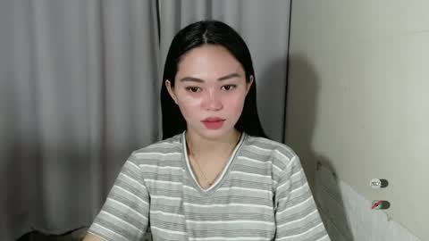 mayasally_ online show from December 22, 5:56 am