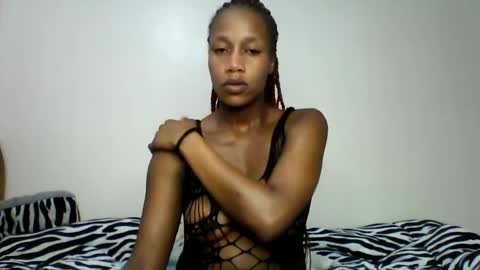 prettydoll online show from June 25, 7:37 pm