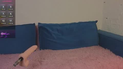 Snapshot of mayaster chatting on October 22, 5:56 am Maya online show from October 22, 5:56 am