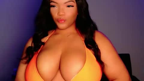 MayBabi online show from February 22, 1:12 pm