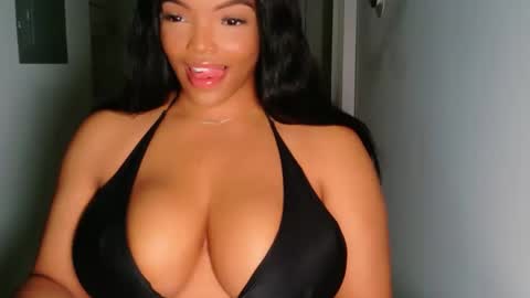 MayBabi online show from February 20, 2:29 pm