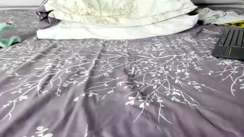 Snapshot of maybelline_666 chatting on September 22, 3:16 am Maybelline69 online show from September 22, 3:16 am