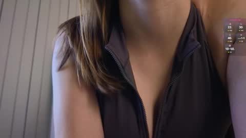 Snapshot of maygoodsell chatting on October 17, 9:40 pm Ann online show from October 17, 9:40 pm