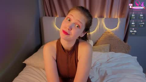 Snapshot of maygoodsell chatting on September 27, 7:10 pm Ann online show from September 27, 7:10 pm