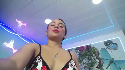 Maylin online show from January 12, 3:57 pm
