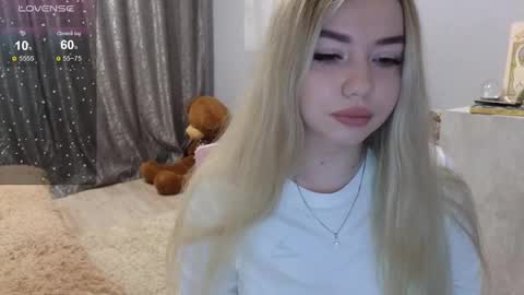 may online show from March 3, 2:21 pm