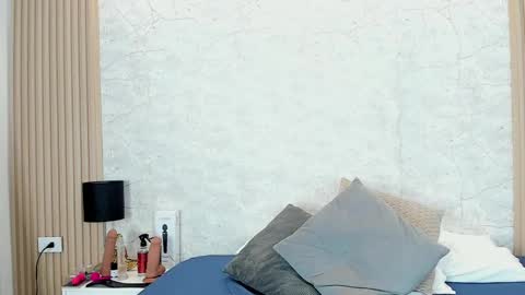 Mayra online show from March 6, 2:08 pm