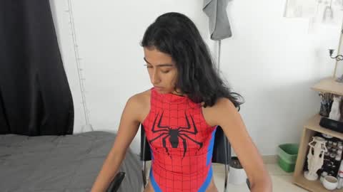 Snapshot of mazikeen_18 chatting on December 23, 12:52 pm mazikeen_18 online show from December 23, 12:52 pm