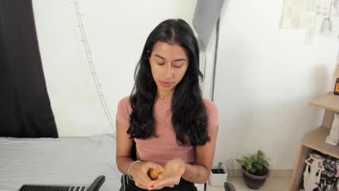Snapshot of mazikeen_18 chatting on January 23, 11:58 am mazikeen_18 online show from January 23, 11:58 am