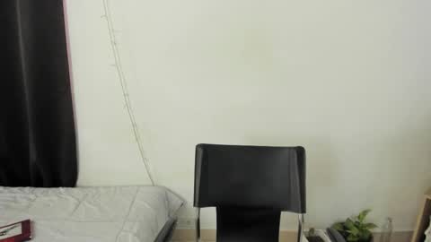 Snapshot of mazikeen_18 chatting on September 11, 1:55 pm mazikeen_18 online show from September 11, 1:55 pm