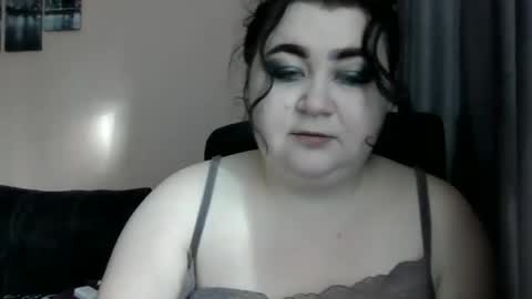 Snapshot of medjik_lool chatting on December 23, 8:00 am Oltereodora-lima online show from December 23, 8:00 am