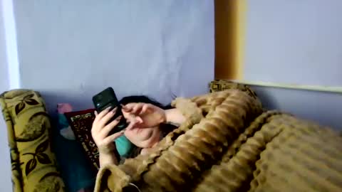 Snapshot of medjik_lool chatting on January 17, 8:02 am Oltereodora-lima online show from January 17, 8:02 am