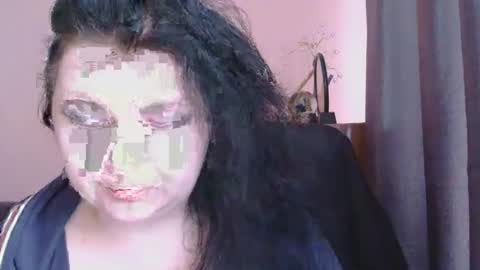 Oltereodora-lima online show from November 17, 7:20 am