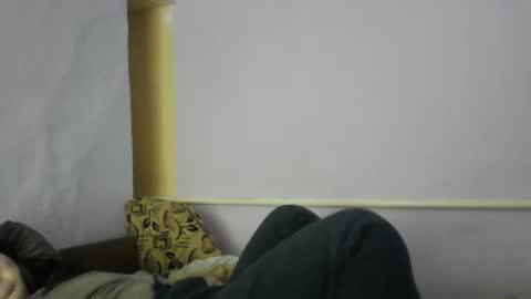 Snapshot of medjik_lool chatting on January 14, 7:48 am Oltereodora-lima online show from January 14, 7:48 am