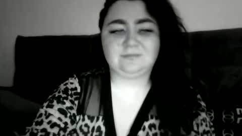 Snapshot of medjik_lool chatting on February 8, 7:48 am Oltereodora-lima online show from February 8, 7:48 am