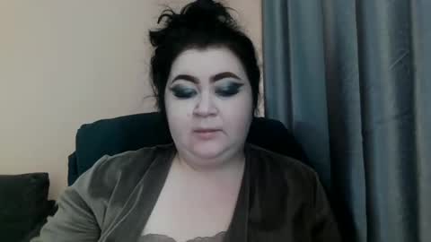 Snapshot of medjik_lool chatting on December 16, 6:53 am Oltereodora-lima online show from December 16, 6:53 am
