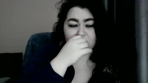 Snapshot of medjik_lool chatting on January 29, 6:54 am Oltereodora-lima online show from January 29, 6:54 am