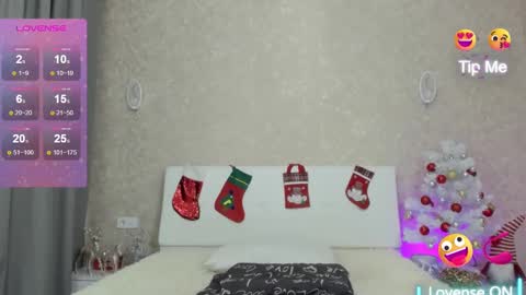 Snapshot of meegannlovee7 chatting on December 27, 6:46 am Megan online show from December 27, 6:46 am