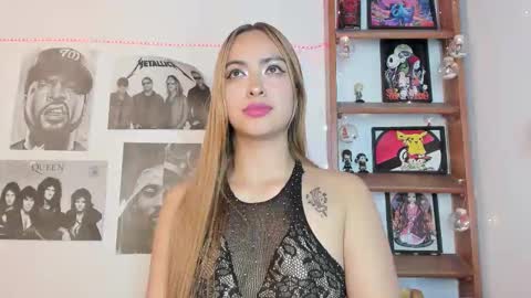 Snapshot of meeowlody chatting on September 27, 2:19 am Emily online show from September 27, 2:19 am