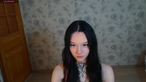 Snapshot of mefwhore chatting on March 11, 7:03 am mefwhOre online show from March 11, 7:03 am