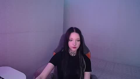 Snapshot of mefwhore chatting on October 15, 3:36 pm mefwhOre online show from October 15, 3:36 pm