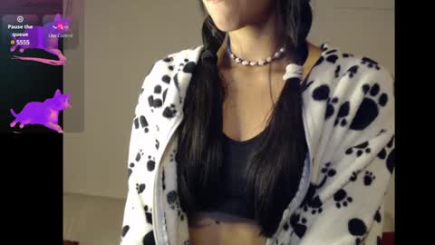 Snapshot of meg4nmiau chatting on December 18, 10:08 am Meg4n Miauuuu online show from December 18, 10:08 am