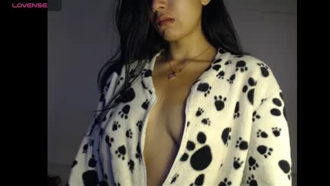 Snapshot of meg4nmiau chatting on January 29, 4:08 pm Meg4n Miauuuu online show from January 29, 4:08 pm