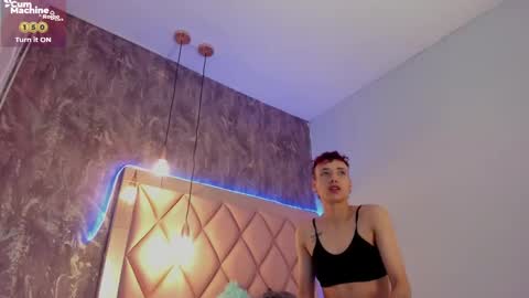 M E G A N online show from February 7, 7:17 pm