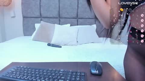  MEGAN online show from December 31, 12:04 pm