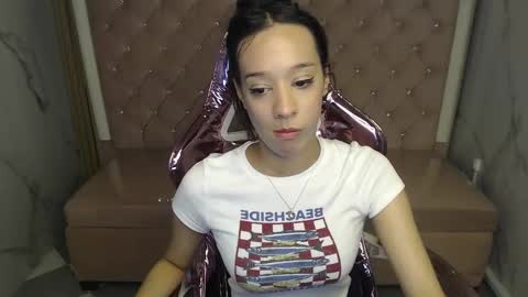 megan_collins_b online show from September 24, 1:54 pm