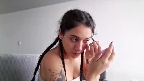 Megan online show from October 31, 4:33 pm