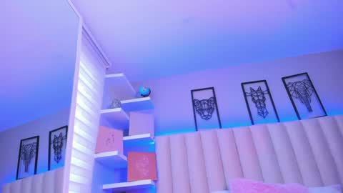     online show from January 16, 1:04 pm