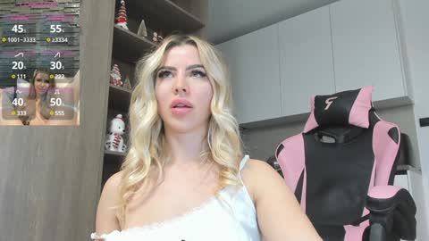 Megan online show from December 18, 3:55 pm