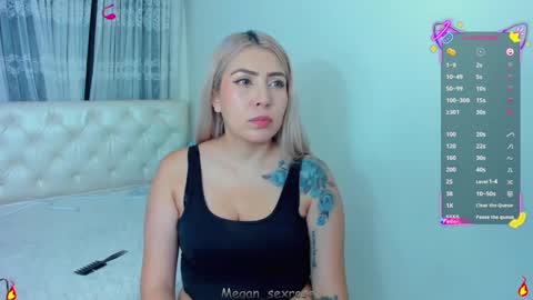 Snapshot of megan_sexrose chatting on October 23, 3:56 am Megan rose online show from October 23, 3:56 am