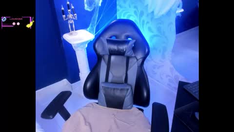 Snapshot of megan_slu chatting on October 28, 12:33 pm Megan Schedule 7 am to 200 pm GMT-5 online show from October 28, 12:33 pm