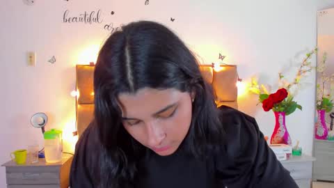 megan white 01  online show from September 10, 9:26 pm