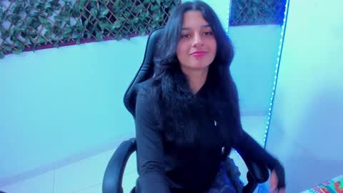megan white 01  online show from February 25, 2:25 am