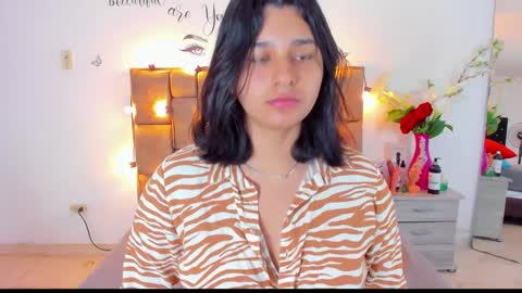 megan white 01  online show from September 14, 9:34 pm